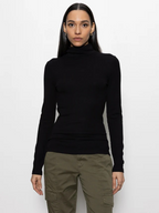 essential turtleneck in black
