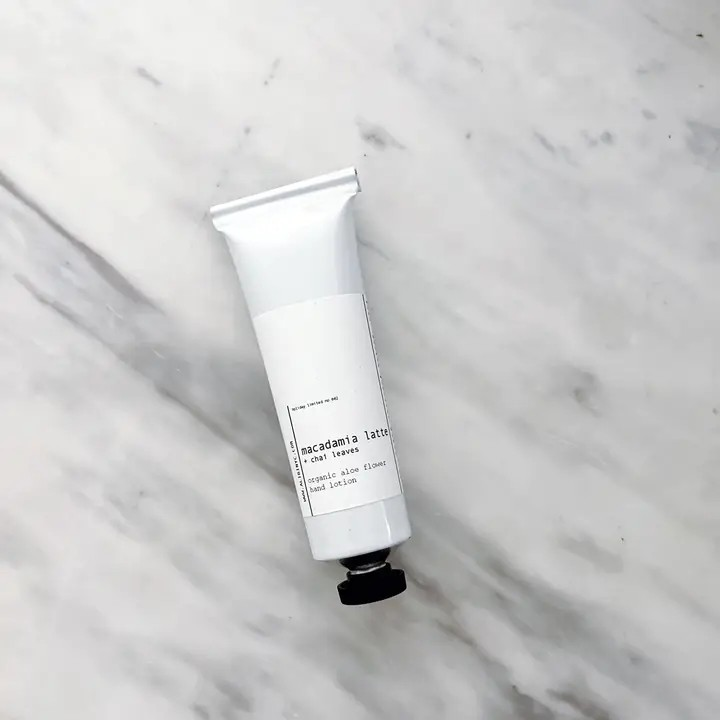 macadamia latte + chai leaves organic hand lotion