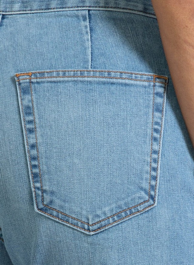 brighton cropped in barrio