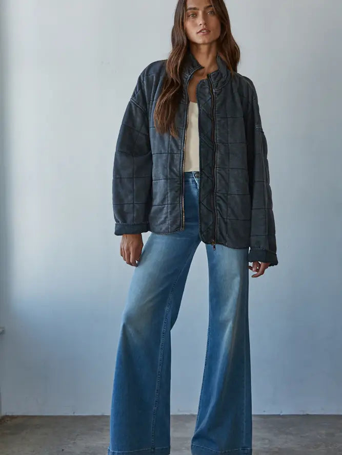 mineral washed quilted jacket in charcoal