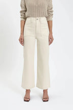 the valley girl in raw cut