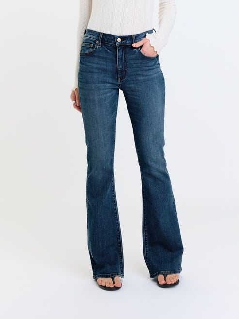lover mid rise flare in stay wild