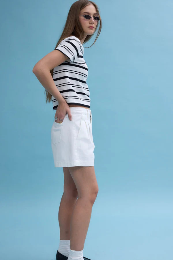 coronado pleated short in lamb