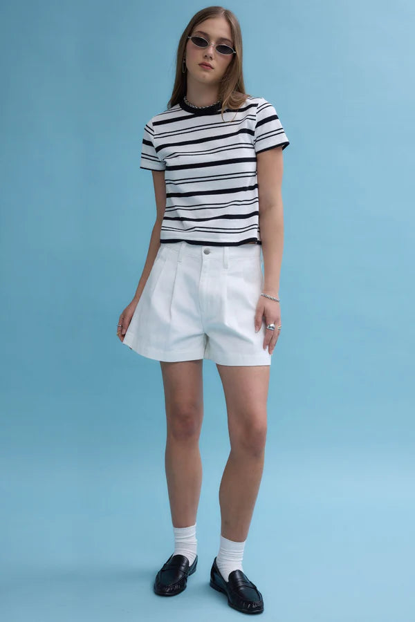 coronado pleated short in lamb