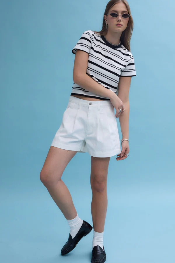 coronado pleated short in lamb