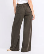 lounge denim pant in chocolate