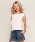 monette in eggshell
