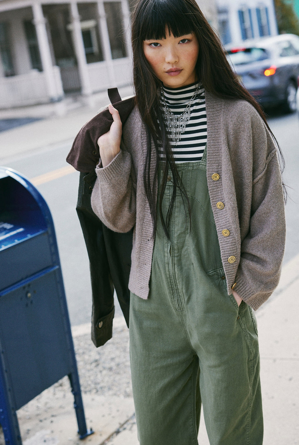 cool of the night cardi in mocha