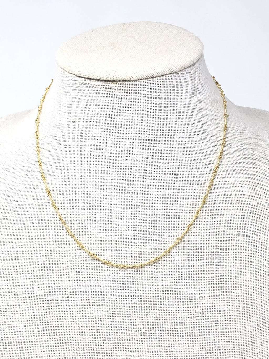 delicate chain necklace