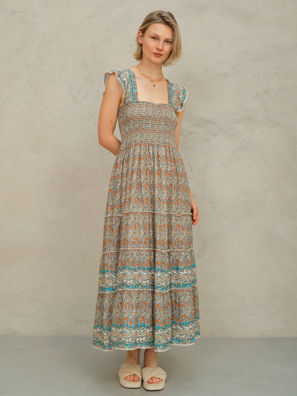 jaci tierred maxi
