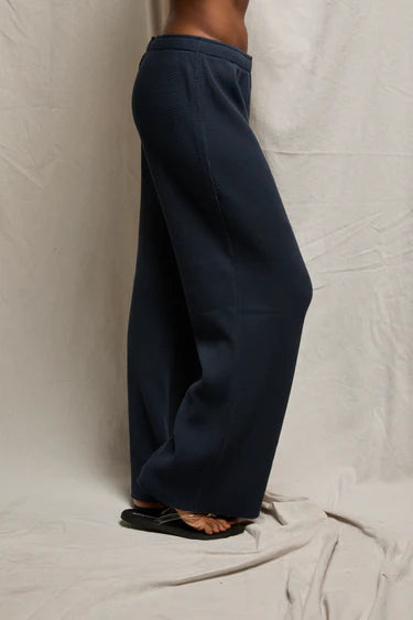 shane waffle pants in navy