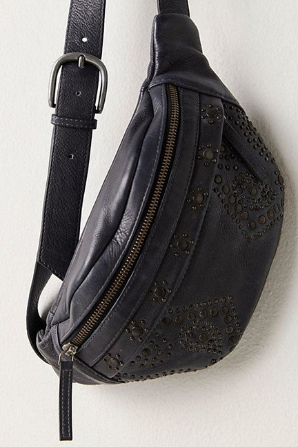 ana adorned sling in black