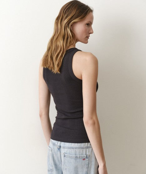 lexi rib sun-in tank in faded black
