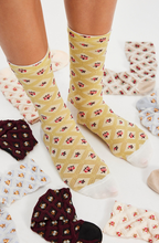 floral jacquard trouser socks