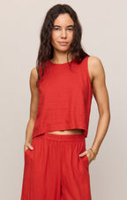 sloane linen cropped tank in chili pepper