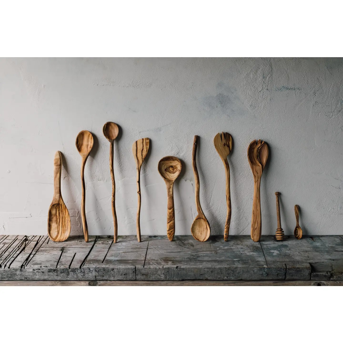 olive wood corner spatula