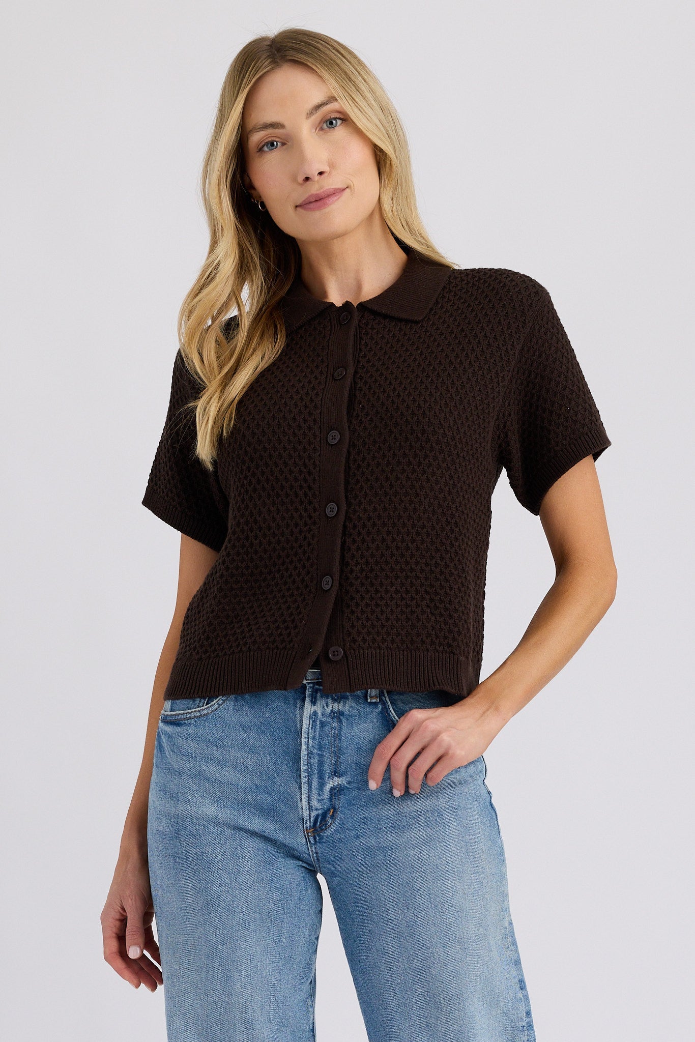 andre polo top in carob
