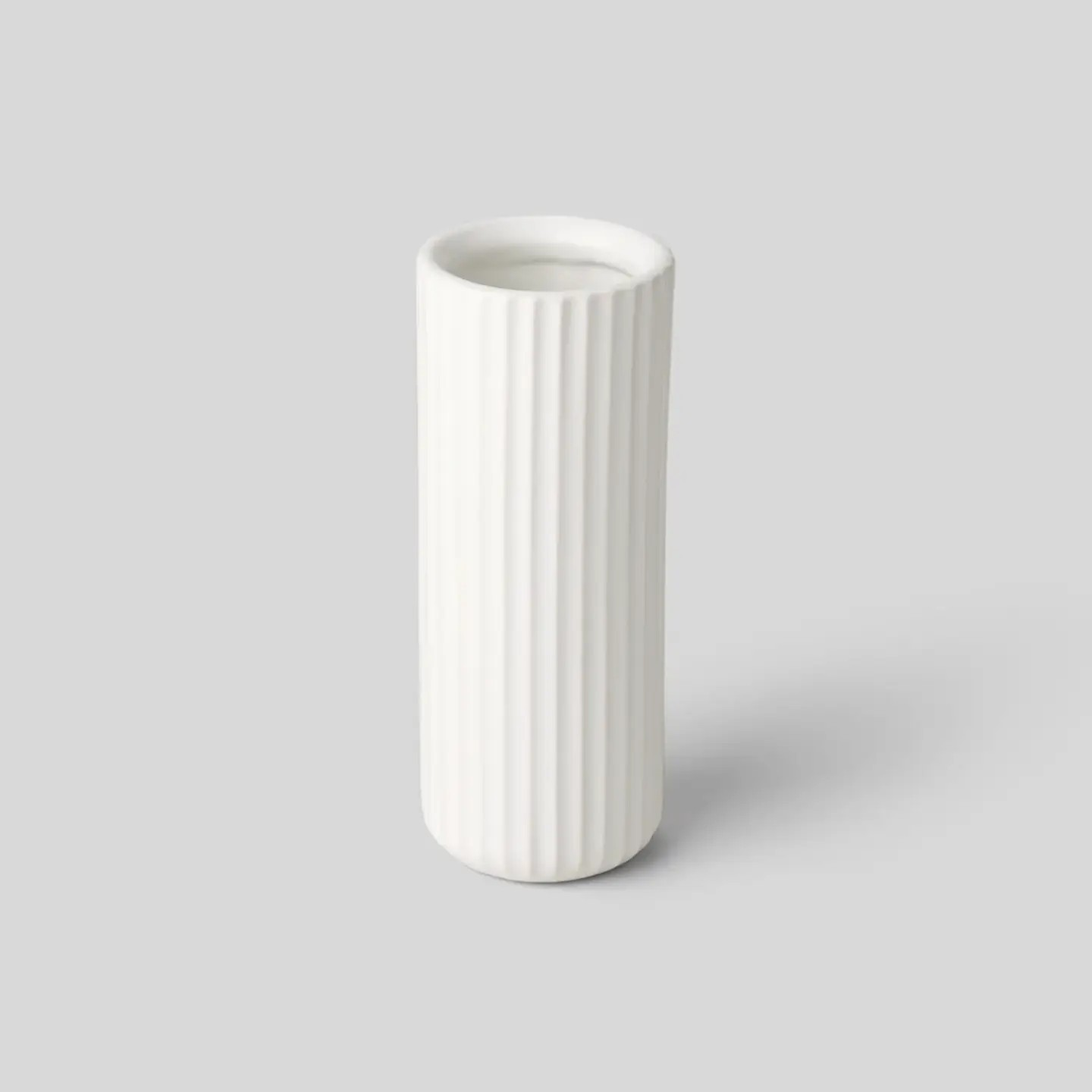 the tall bud vase - cloud white