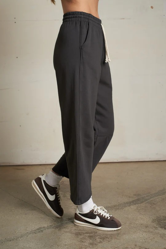 fallon fleece barrel leg sweatpant