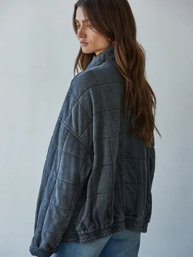 mineral washed quilted jacket in charcoal