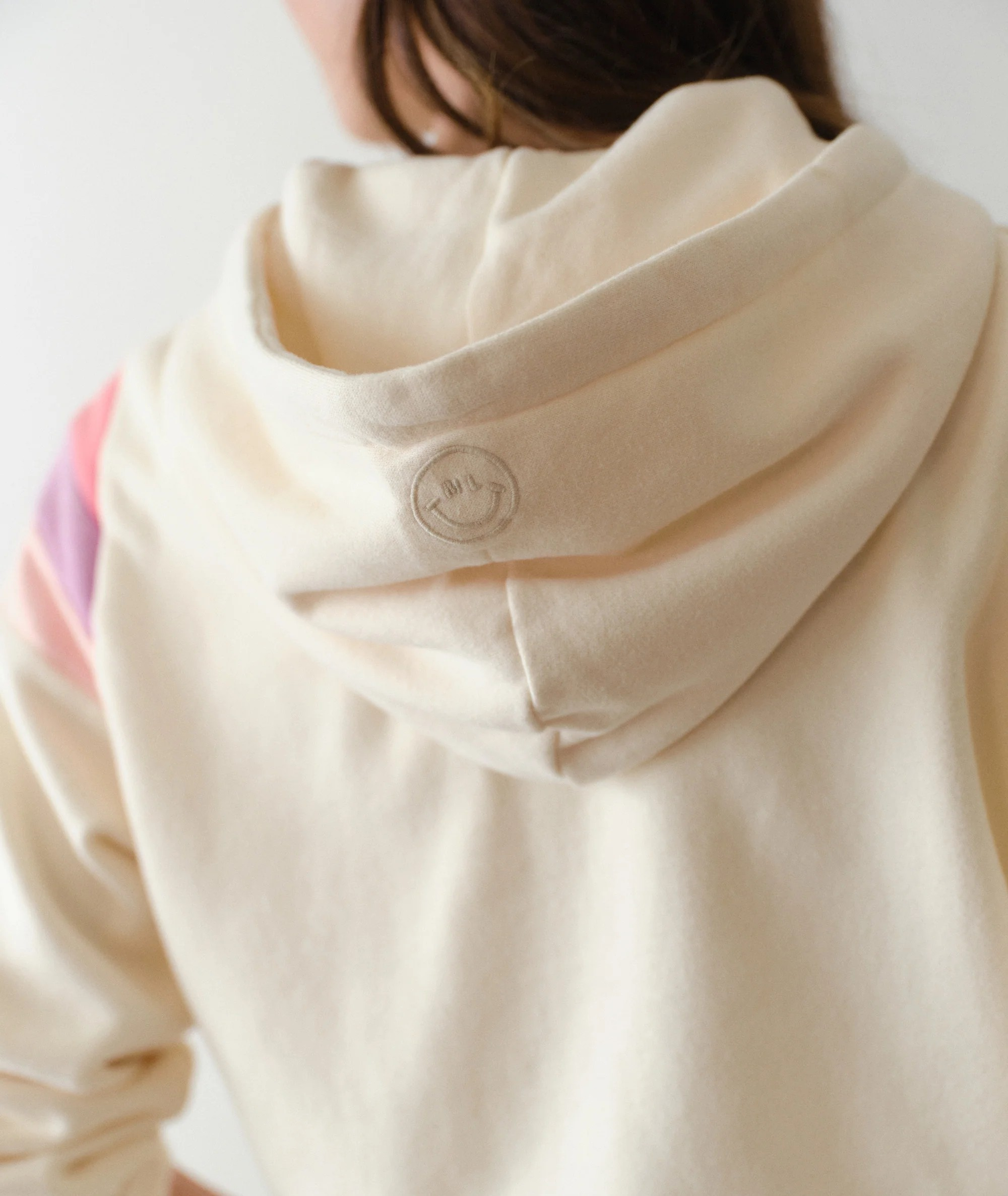 cloud 9 fleece banks hoodie in antique white