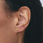 lottie bar studs in gold