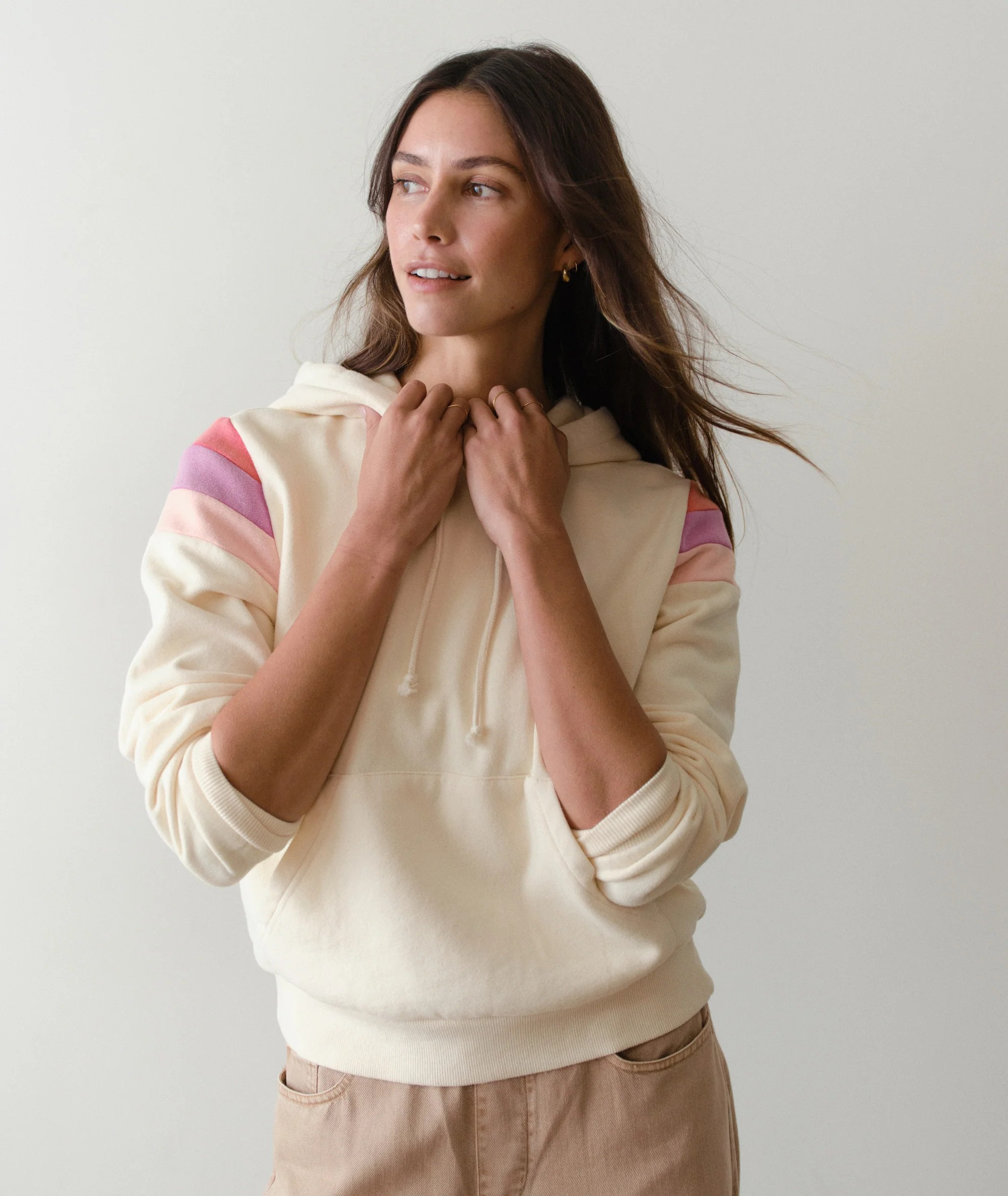 cloud 9 fleece banks hoodie in antique white