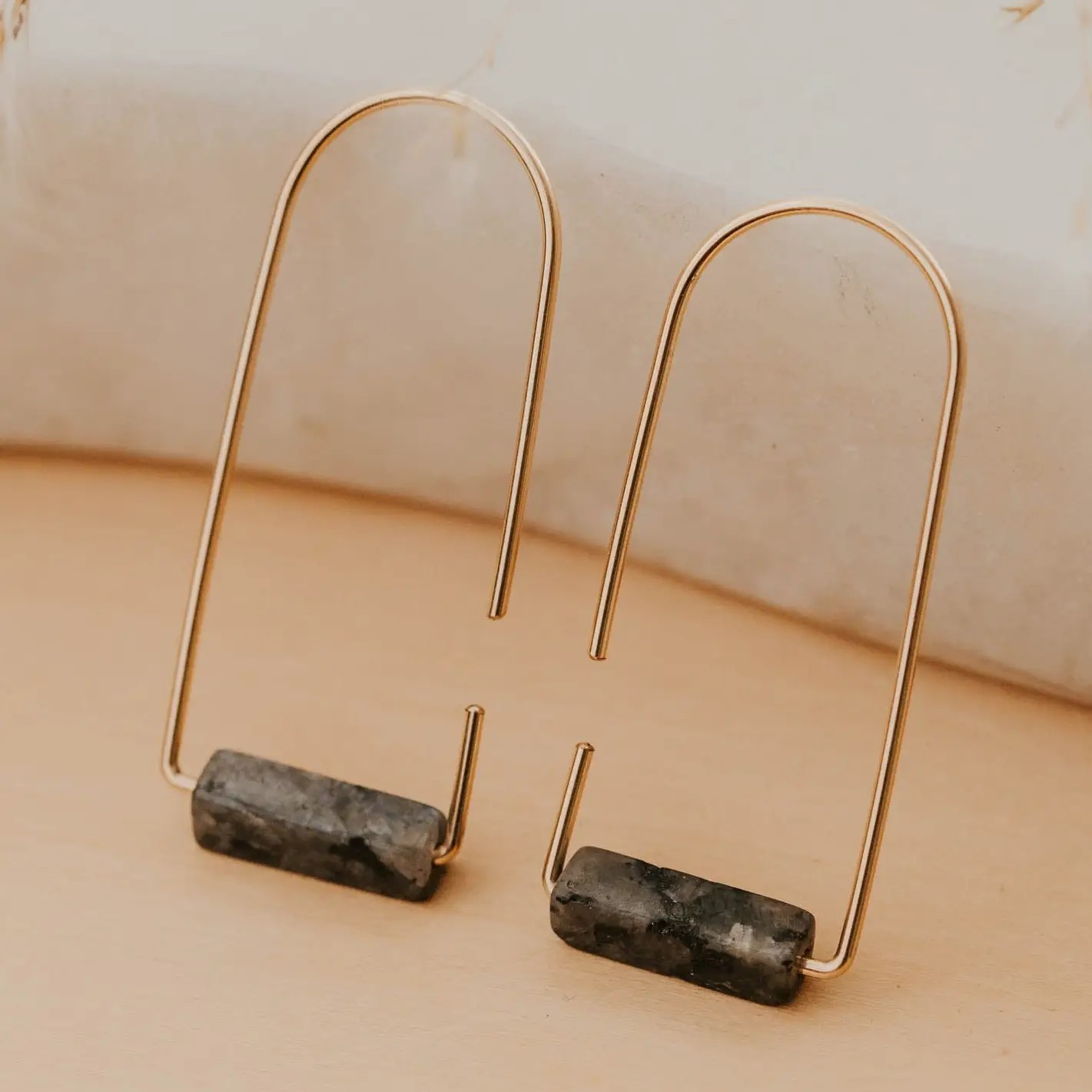 ash gemma arch threaders