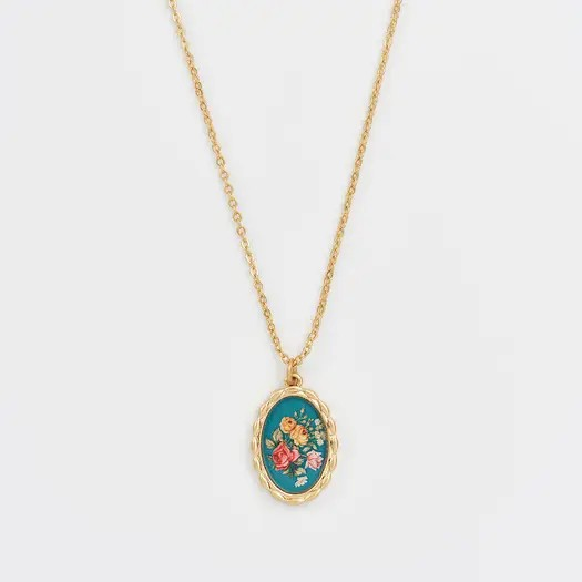 vintage roses necklace