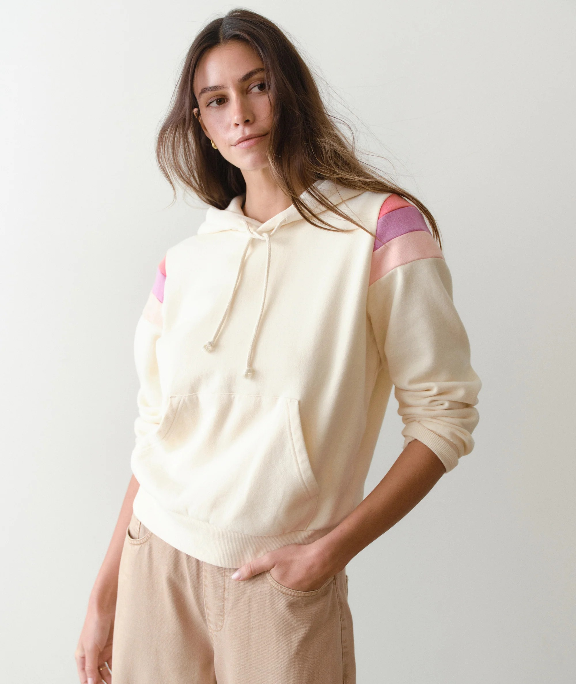 cloud 9 fleece banks hoodie in antique white