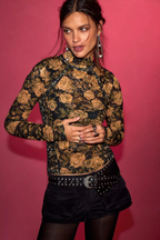 lyric long sleeve in black