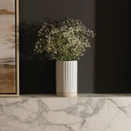 the vase - speckled white