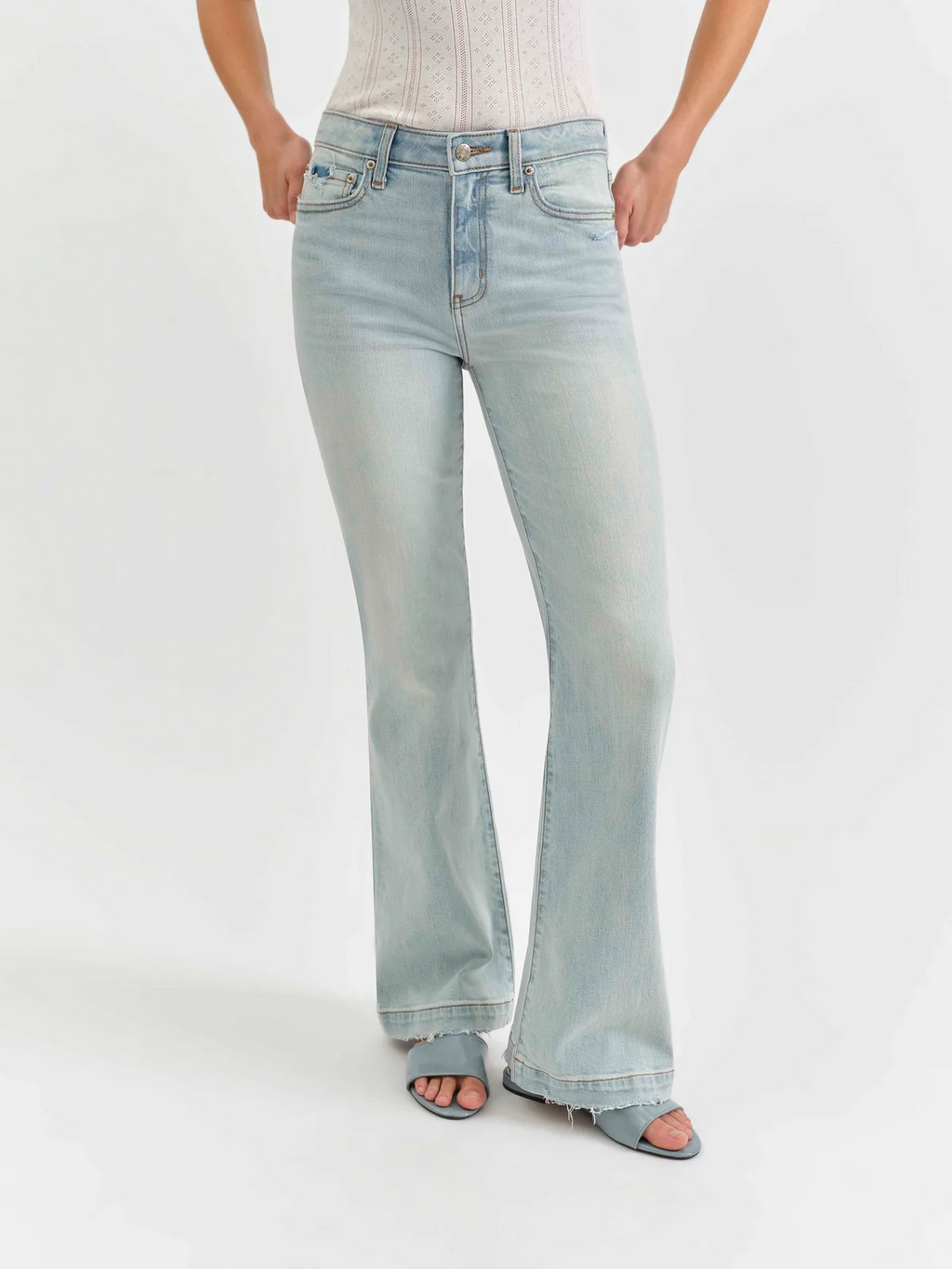 heartbreaker mid rise flare in vintage swoon