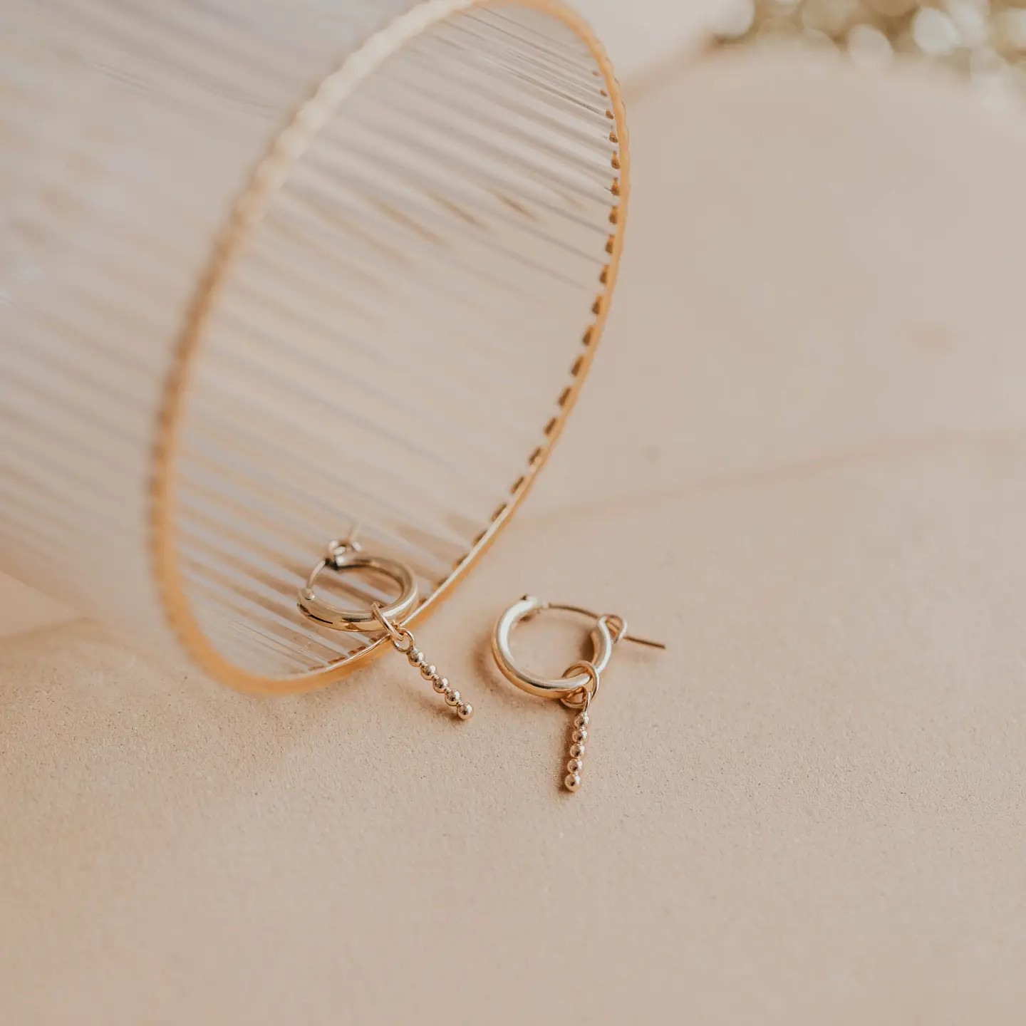 honey hoop charm