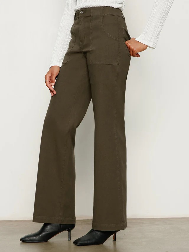 sculpted insider wide leg pant in timber