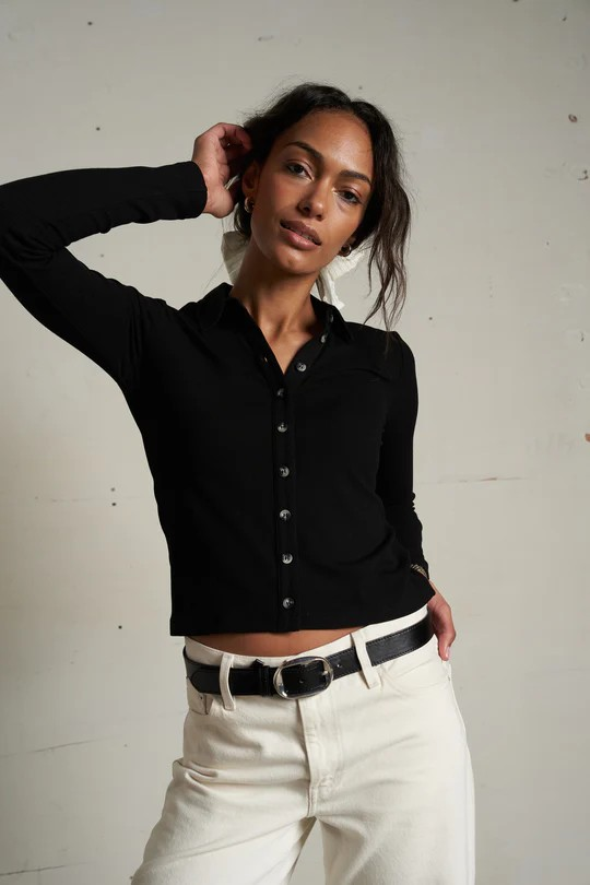 the amee in true black