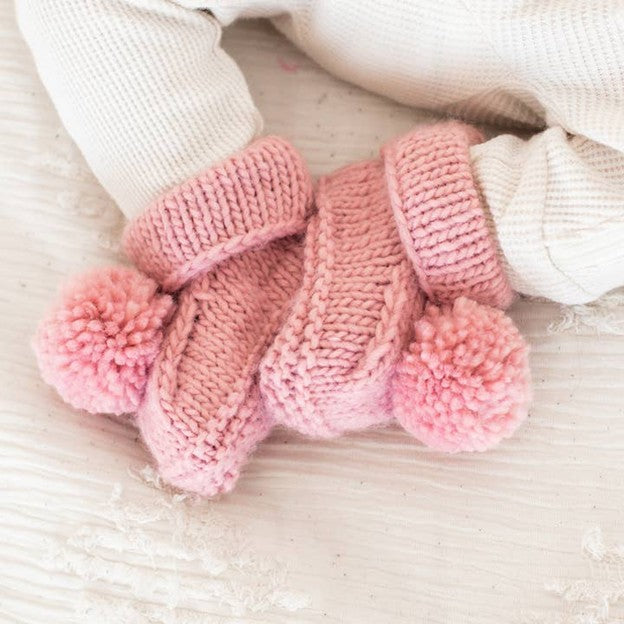 baby booties - rosy