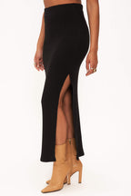 Claudia Sweater Rib Skirt in Black