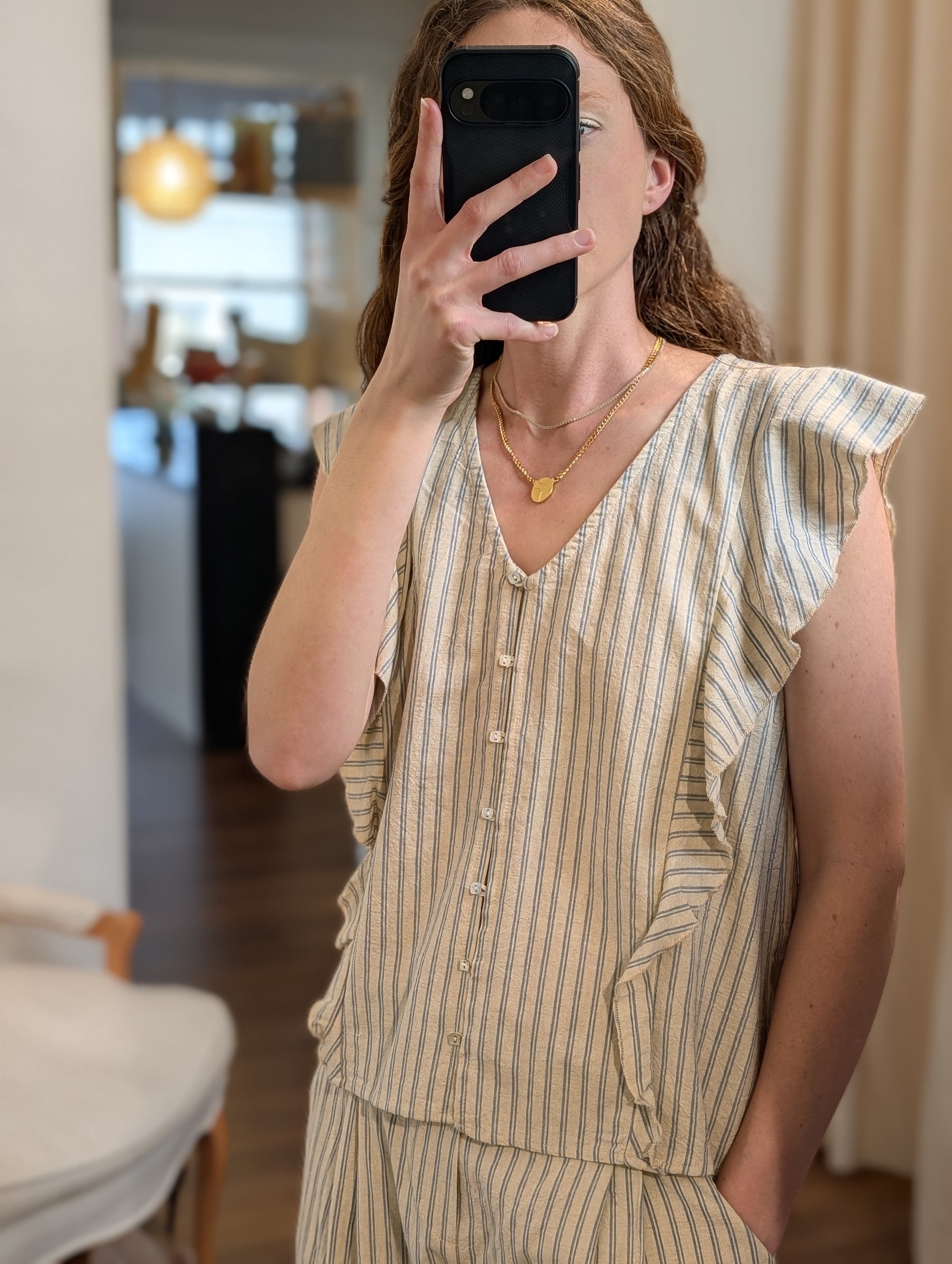 the alina flutter sleeve