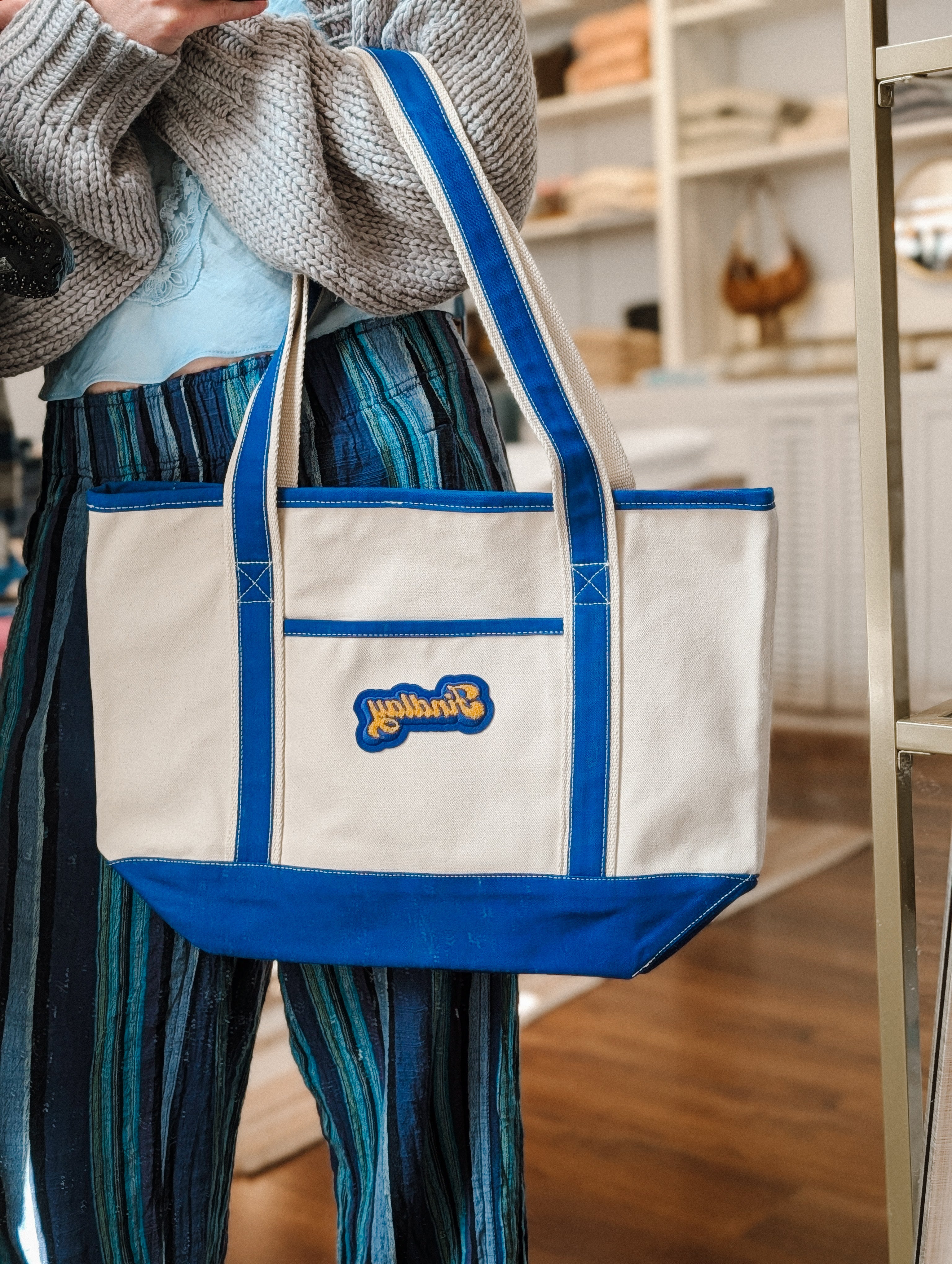 findlay canvas tote
