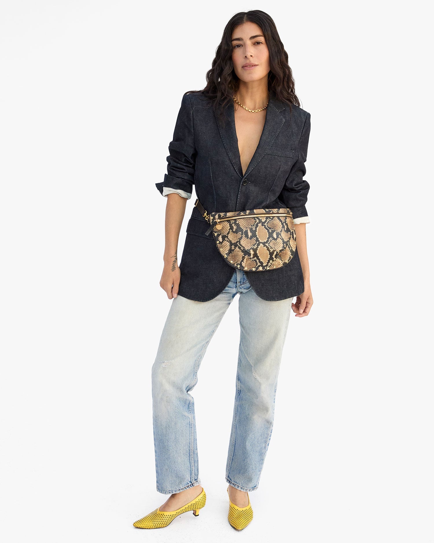 grande fanny in desert snake