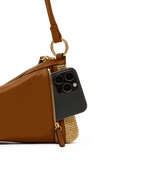 kyle in cocoa raffia