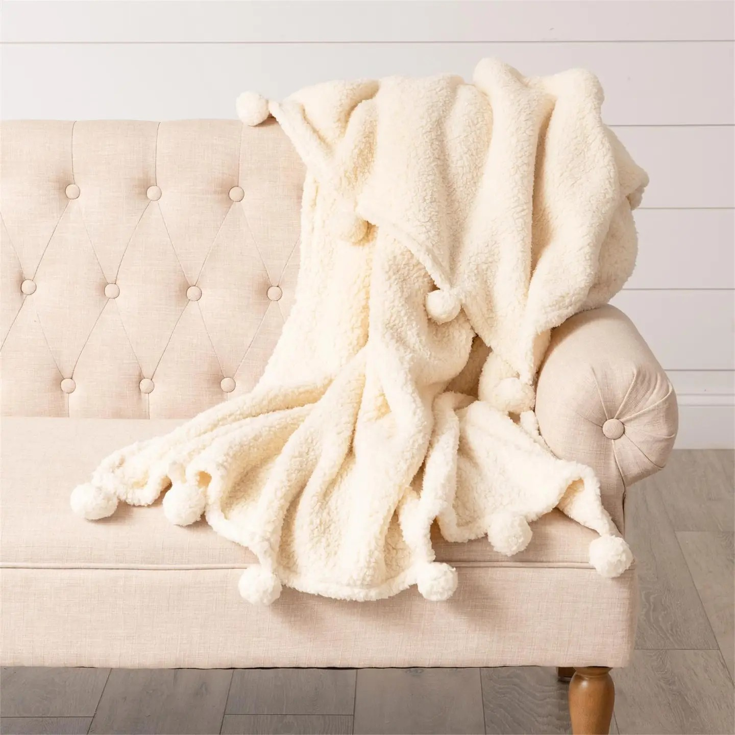 dreamy sherpa throw