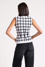 viscose windowpane pleated sleeveless top
