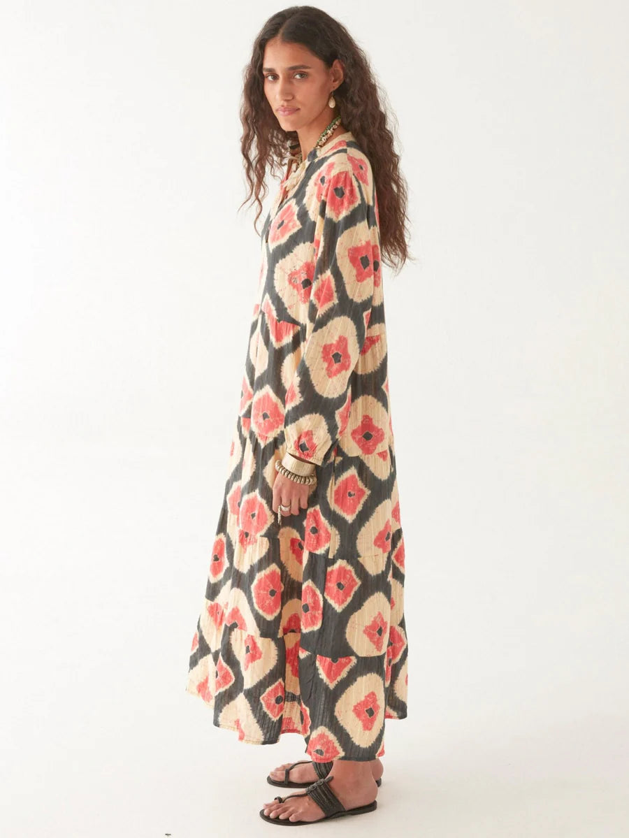 the teo dress in casiopea volcano