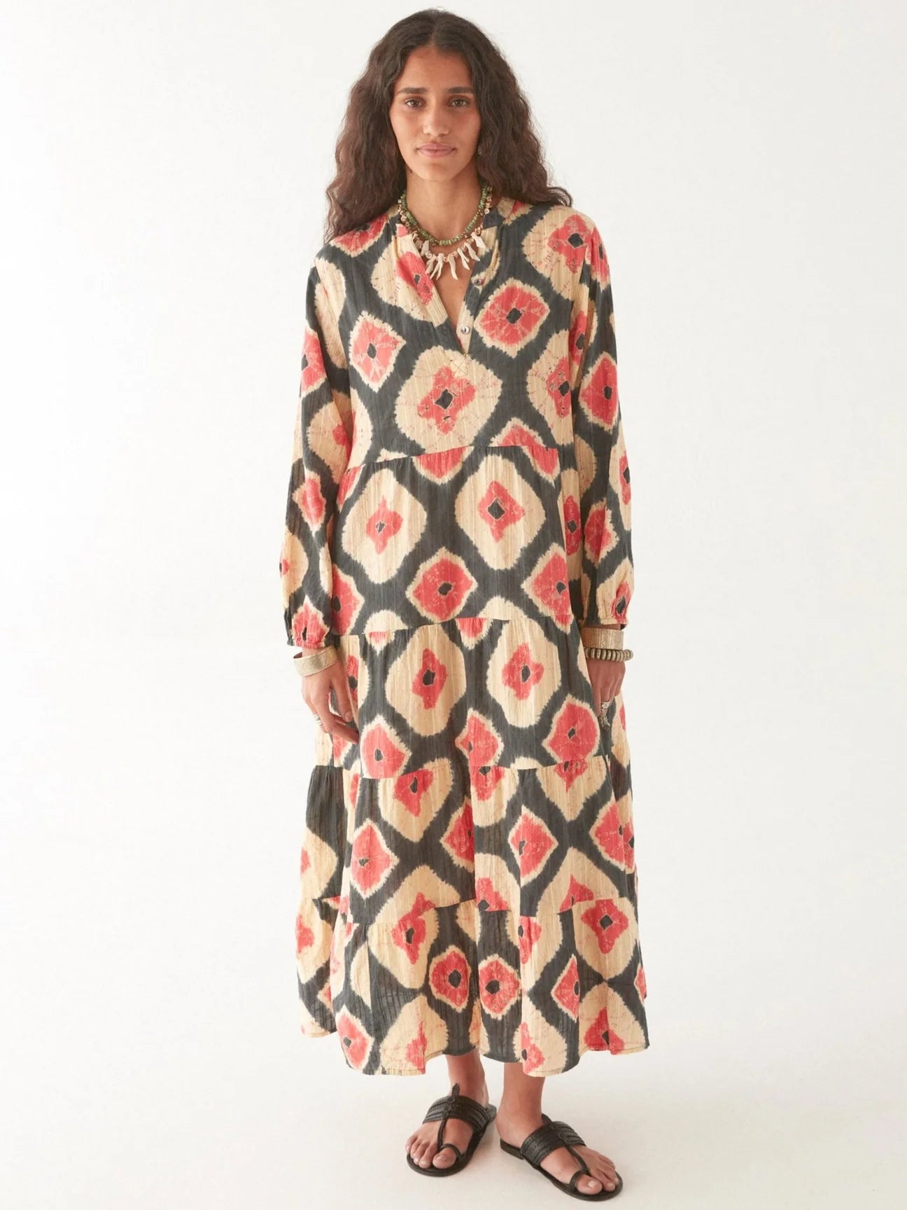 the teo dress in casiopea volcano