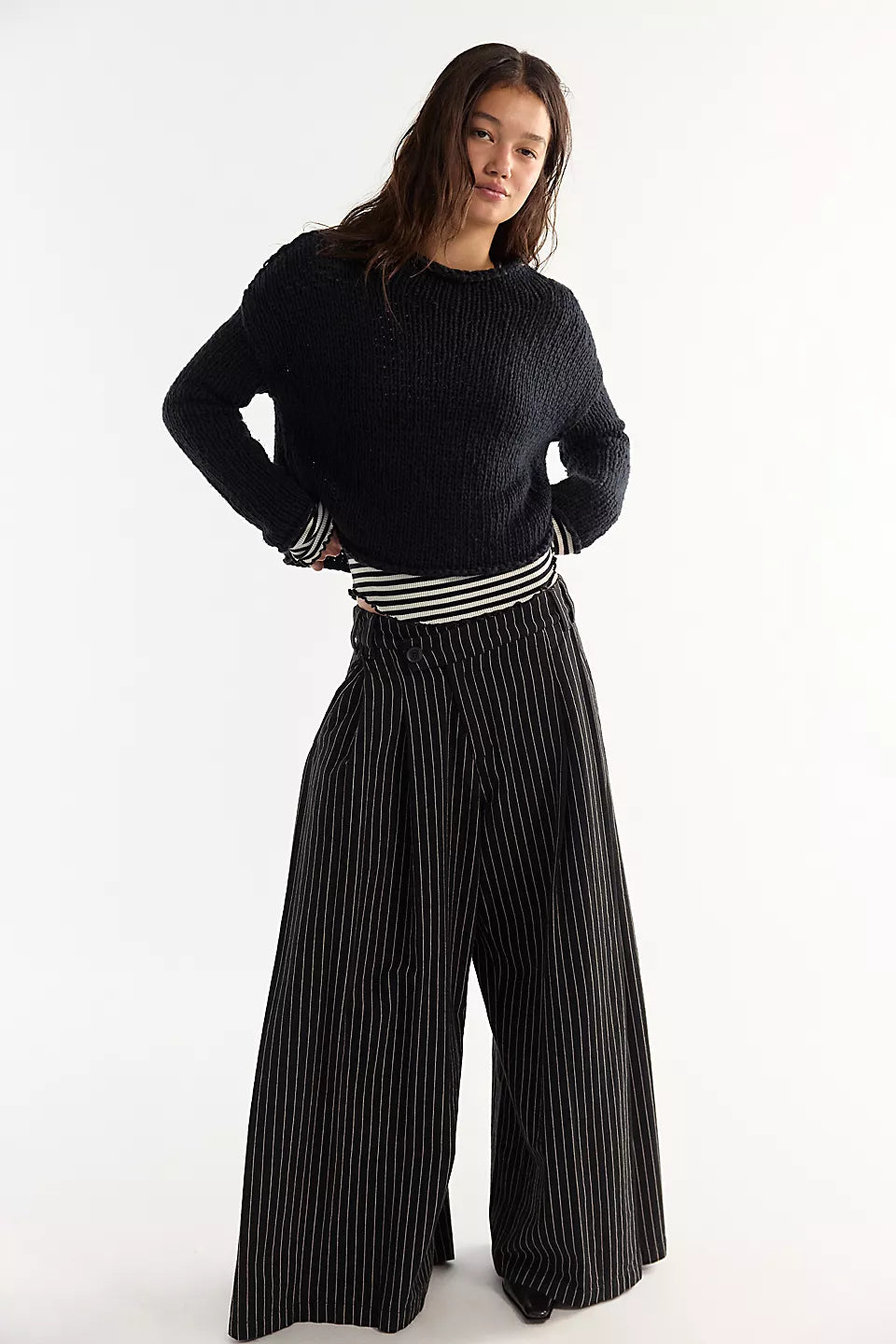 opal sweater in black