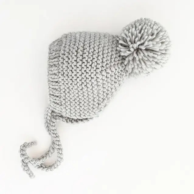 garter stitch baby bonnet - ice grey