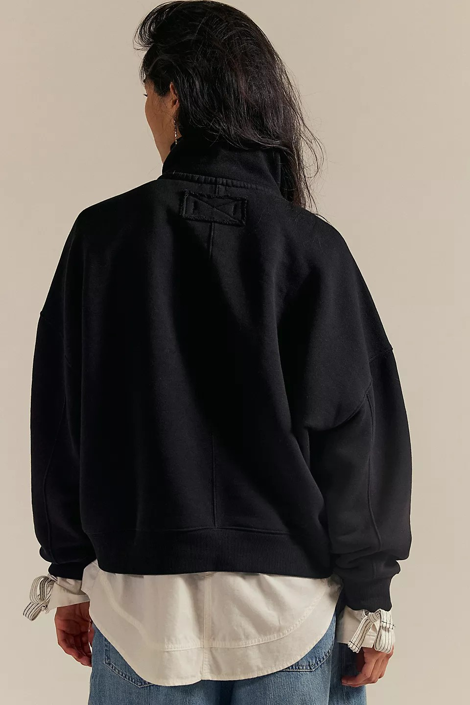timeless pullover in black