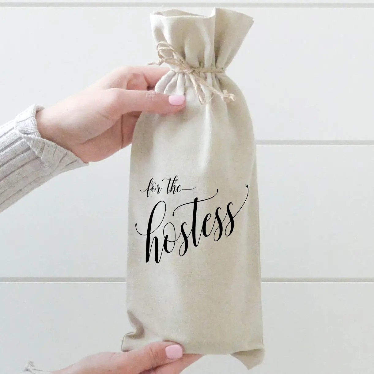 "for the hostess" wine bag